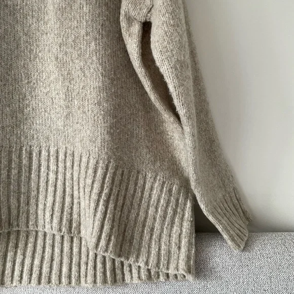 Zara Wool Blend Sweater in Light Gray Beige Size S - Picture 5 of 9